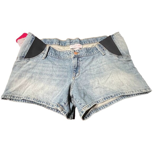 Isabel Maternity Jean Shorts Size 14  Under Belly Midi Light Blue Wash 4" Inseam - Picture 4 of 6